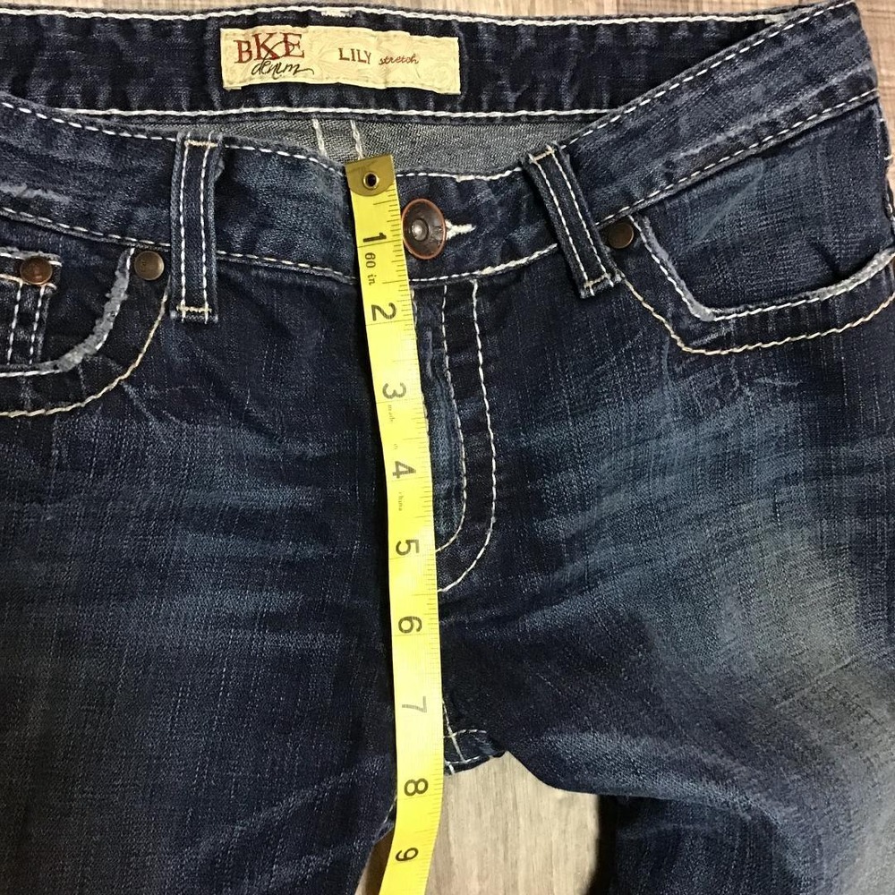 BKE Lily Stretch Dark Wash Denim Capris Jeans Womens Sz 29 Thick Stitch Low Rise - Picture 7 of 12